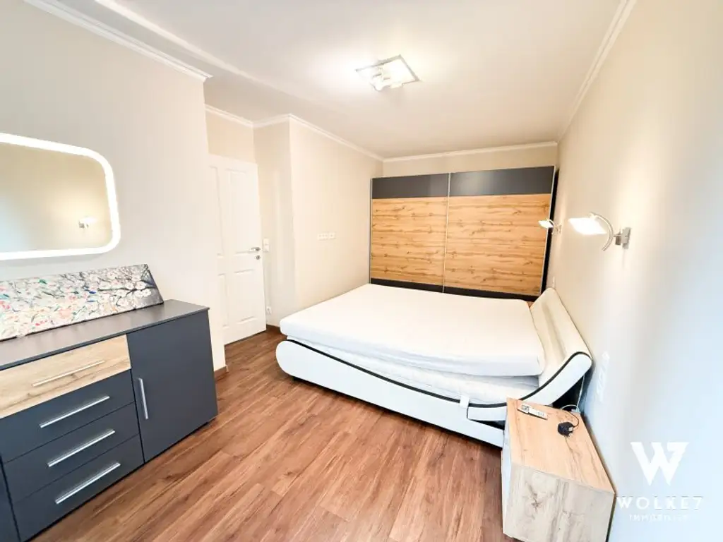 Grüne Ruheoase mitten im 2. Bezirk – 2-Zimmer-Wohnung mit Loggia, Top-Grundriss & Vollmöblierung inklusive!