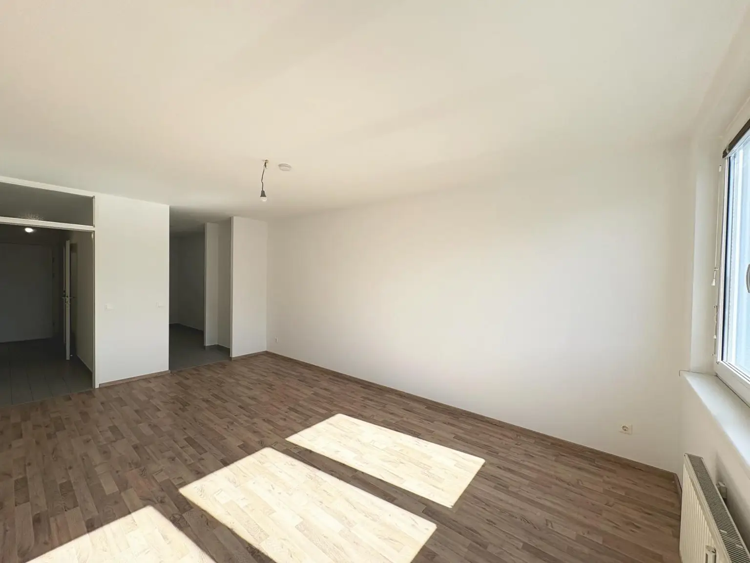 Gefördert und unbefristet - 2 Zimmer Loggiawohnung - 
Nähe Donau und U2 - FINANZIERUNGSBEITRAG