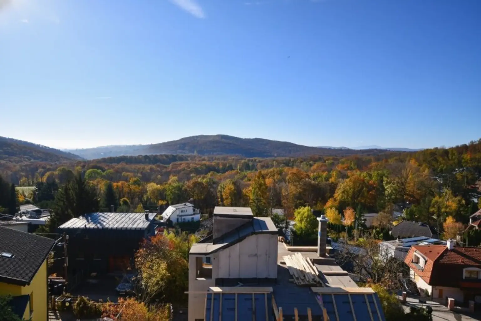 UNIQUE RESIDENCE - Luxusvilla mit Pool und traumhaften Fernblick