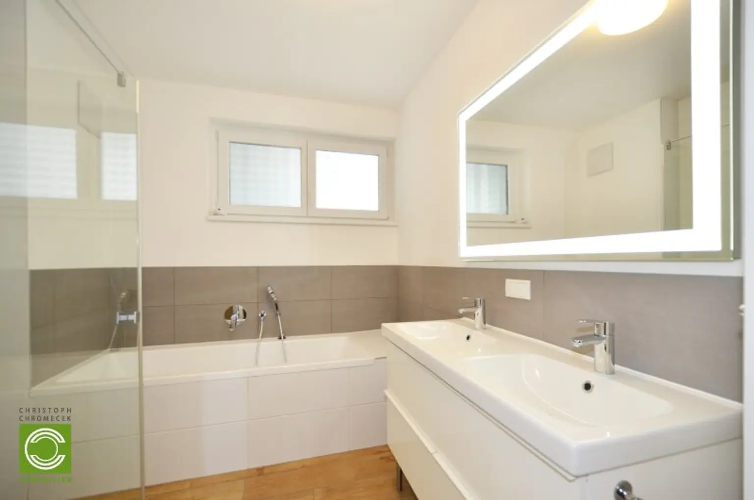 CHRISTOPH CHROMECEK IMMOBILIEN - BRUNN am Gebirge - Erstklassige Gartenmaisonette mit Topausstattung!