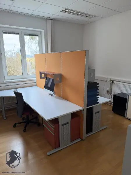 Bürogebäude nahe Haubiversum – Arbeiten mit Ötscherblick