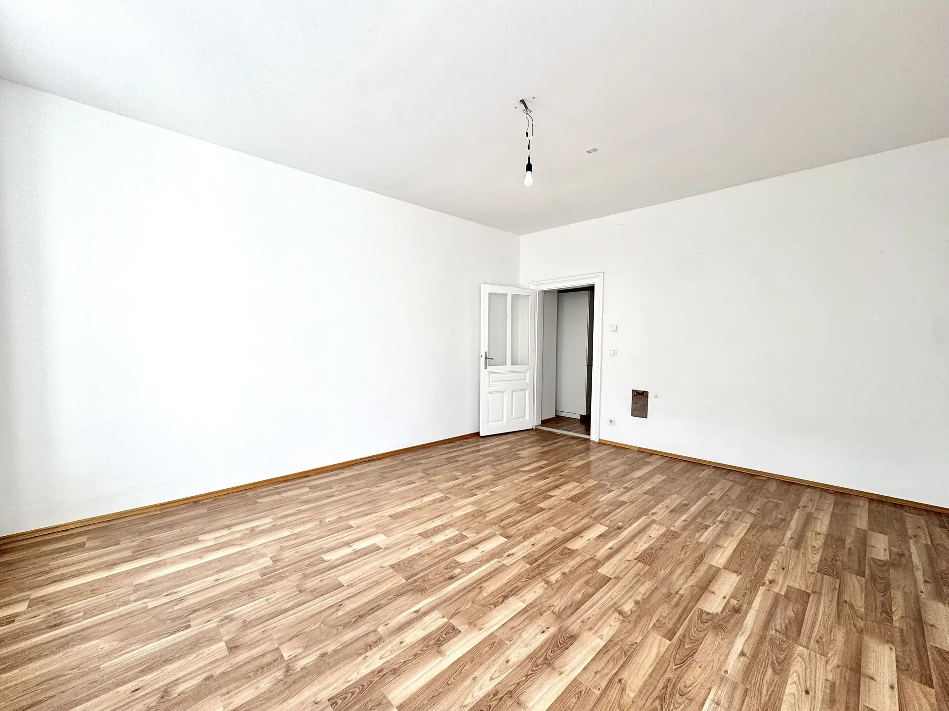 20251118_103053281_iOS