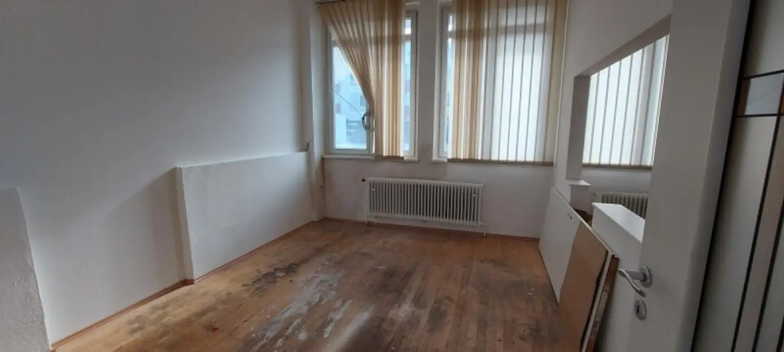 Vielseitiges Lagerobjekt mit über 173 m² Nutzfläche – Raum für Ihre Ideen!