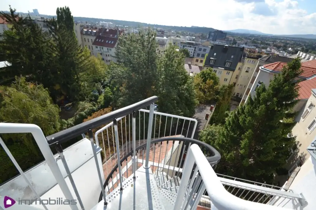 Blick von der Dachterrasse in die Ferne....