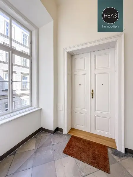 Wunderschönes Büro in perfekter Lage nahe Stadtpark! Stellplatz verfügbar!