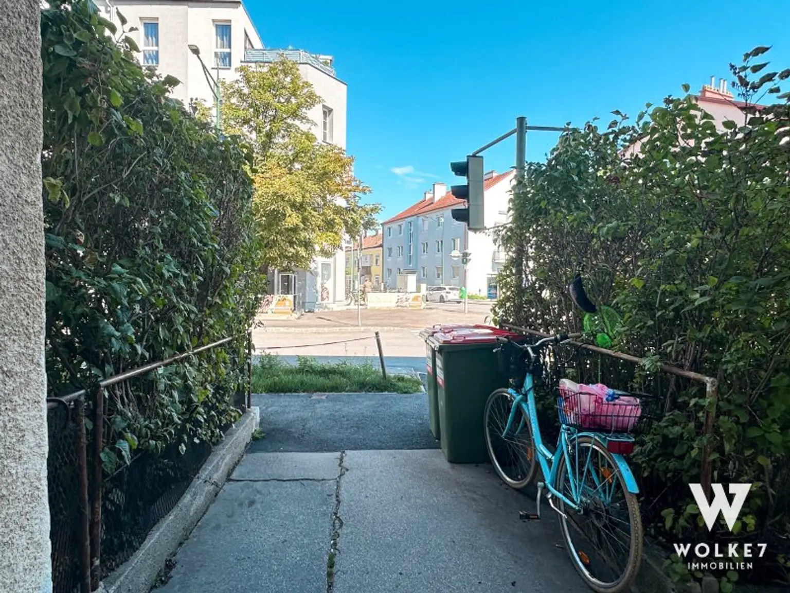 Südliche Ein-Zimmer-Wohnung in Top-Lage: Zentrumsnah | Weinberg-Blick | Ideale Starterwohnung