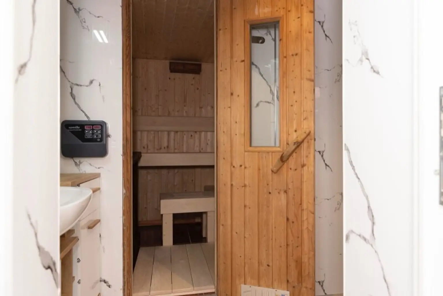 Exklusive Landhausvilla in Engelmannsbrunn – Luxus, Ruhe & Privatsphäre im Herzen des Wagrams