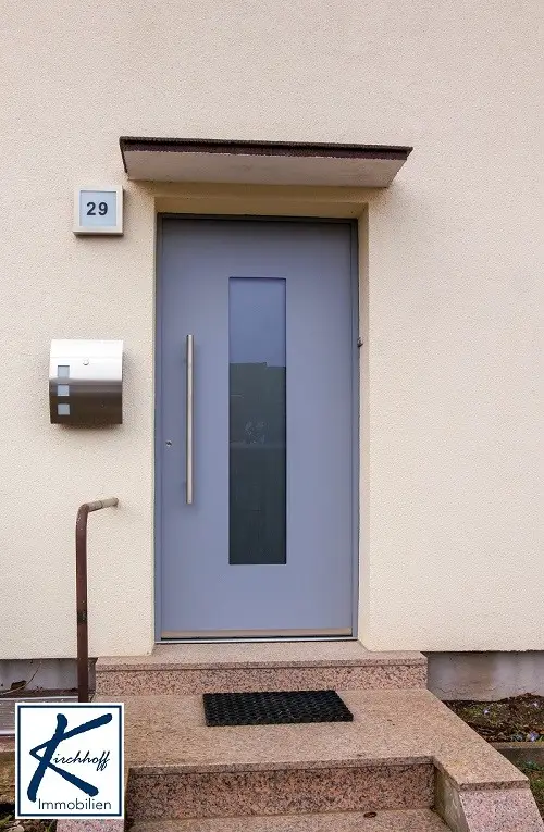 VERMIETET: Wohnen wie ein Eigentümer! Reihenmittelhaus mit Garage zu vermieten