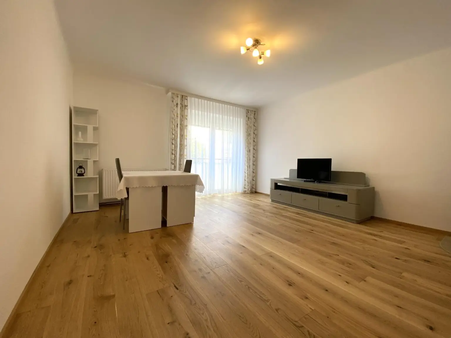 Drei-Zimmer-Wohnung nahe Donauinsel/Jedleseer Aupark