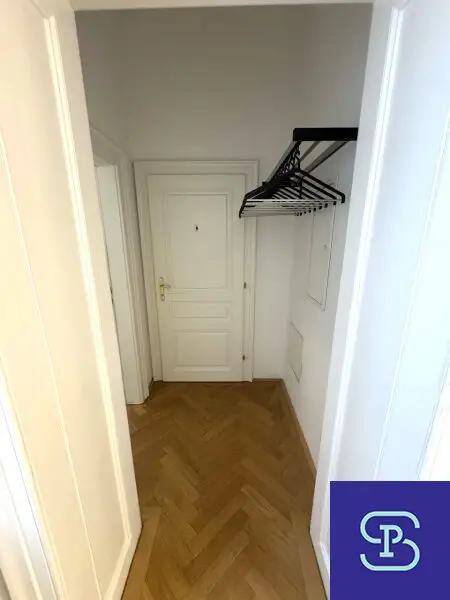 Neutorgasse: Klimatisiertes 193m² Stilaltbau-Büro mit 5 Zimmern und Lift - 1010 Wien