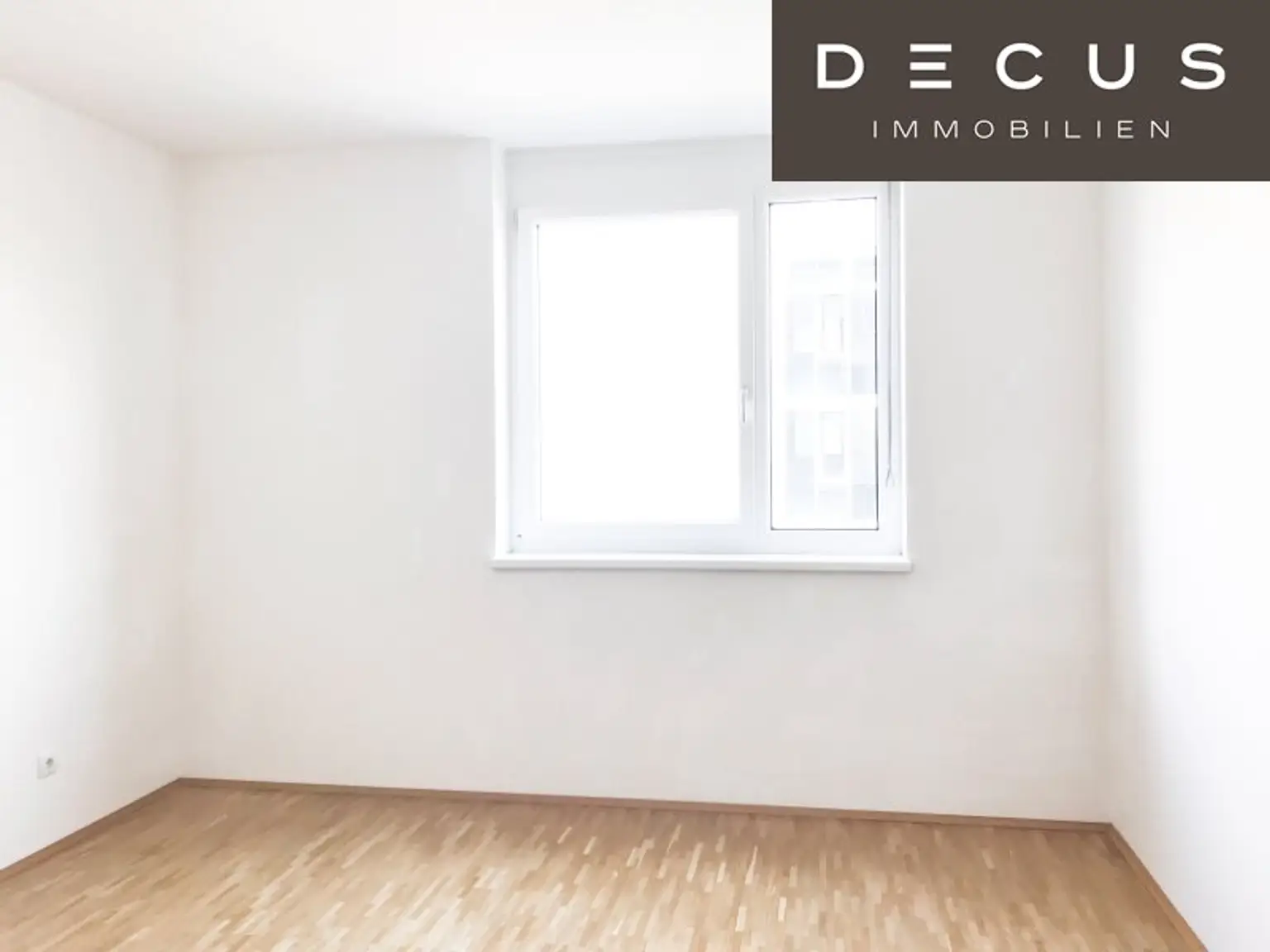 | 2 ZIMMERWOHNUNG NÄHE HAUPTBAHNHOF | LOGGIA