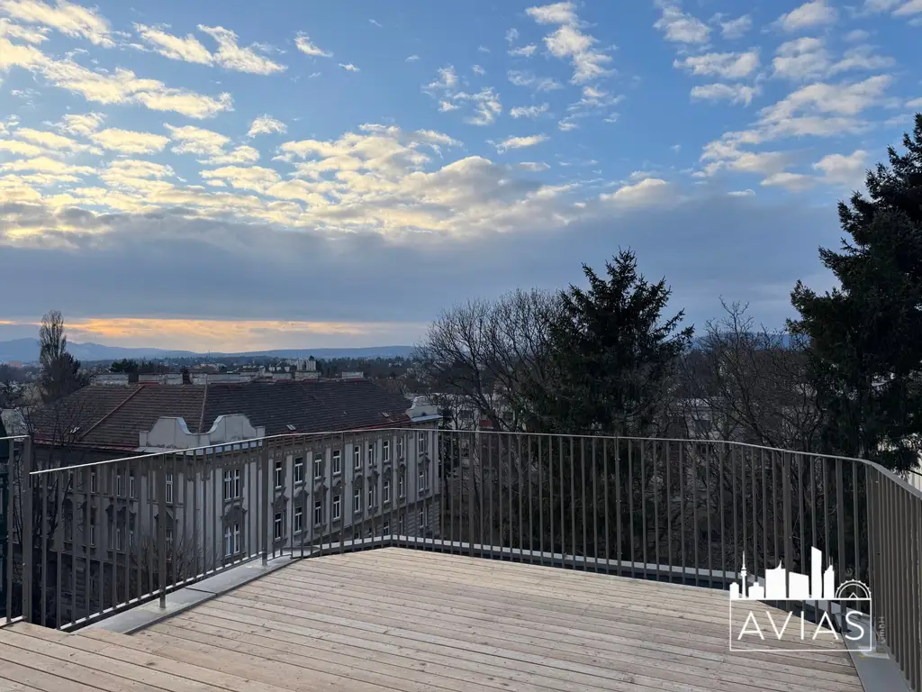 EXKLUSIVES PENTHOUSE MIT DACHTERRASSE NAHE SCHÖNBRUNN | ERSTBEZUG | RUHIGE LAGE