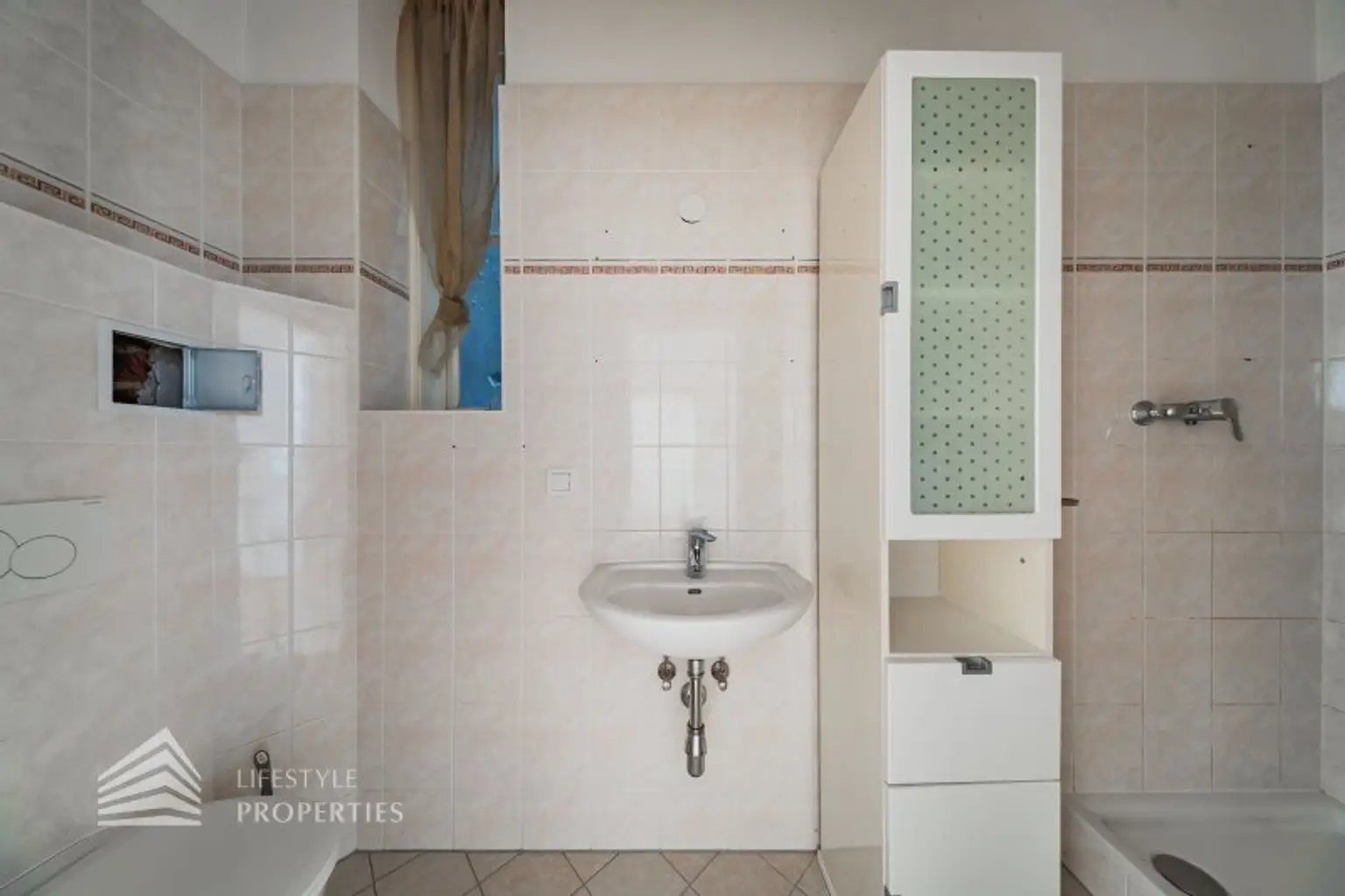 Helle 2-Zimmer Wohnung mit Balkon, Nähe Meiselmarkt