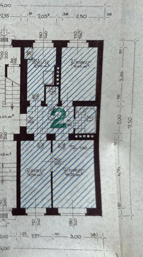 Sanierungsbedürftige 4 Zimmer Wohnung mit Potential