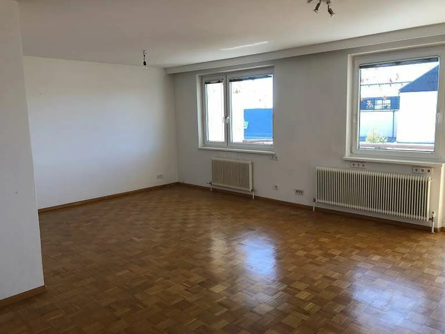 Döblinger Familientraum: 4-Zimmer-Wohnung mit viel Freifläche + Gartennutzung!