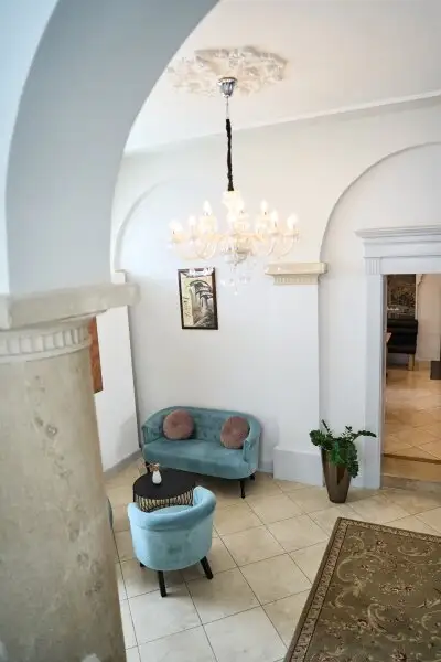 +++ Historischer Immobilienkomplex im Herzen von Sopron mit vielseitigem Entwicklungspotenzial +++