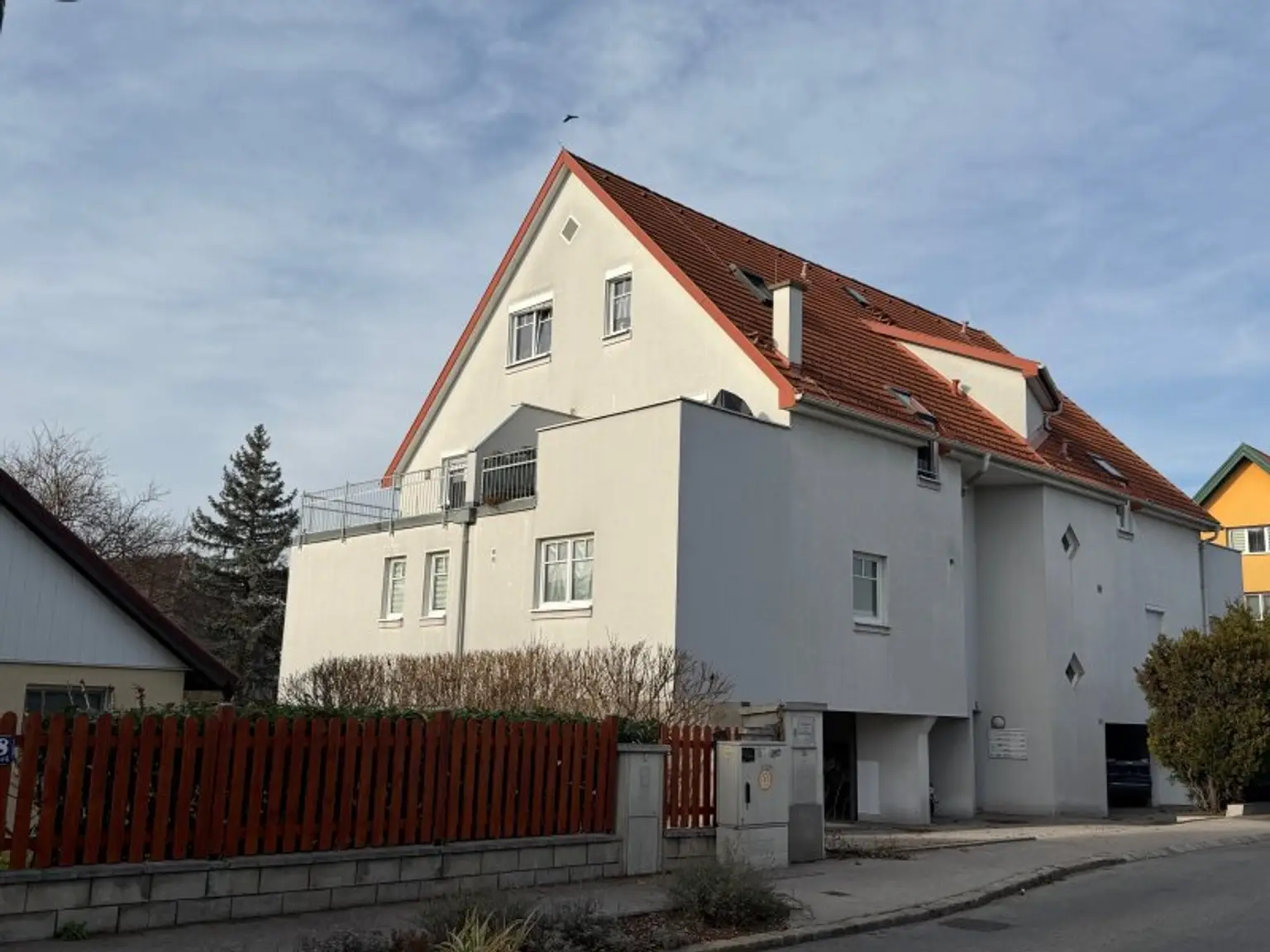 Charmante helle 3 Zimmerwohnung mit großer Terrasse