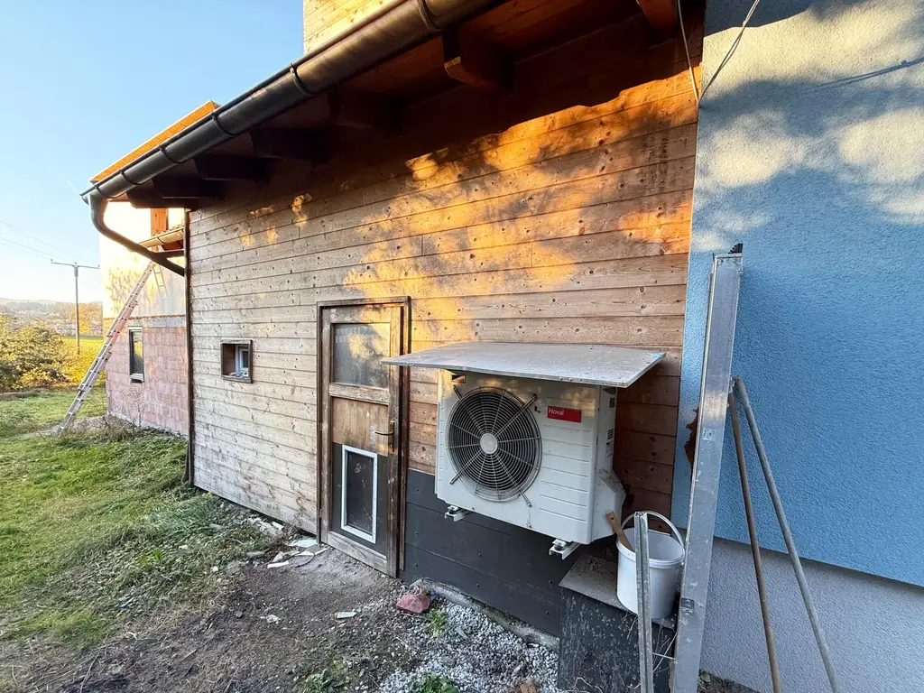 Einfamilienhaus in Ybbs - neuer Wohntrakt zum Fertigstellen inklusive!