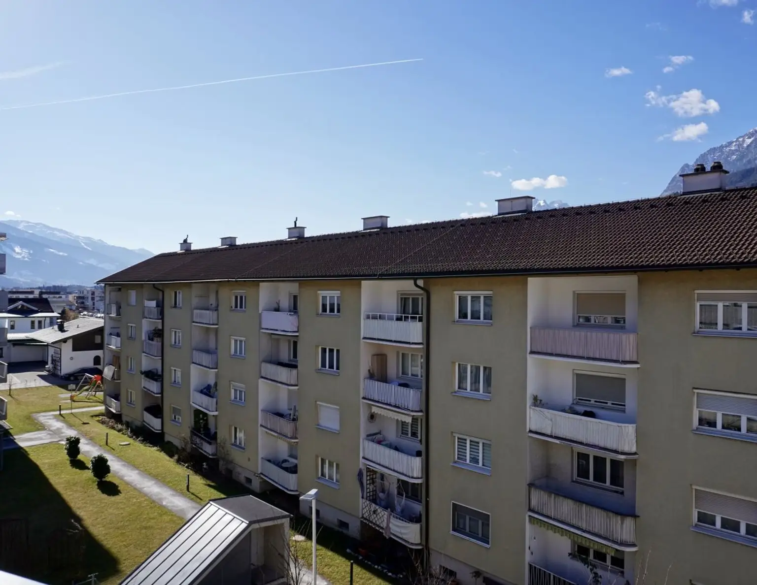 PREISREDUKTION! - Renovierungsbedürftige 5 Zimmer Wohnung in Schwaz: 92m² - Wohnbauförderungswürdig