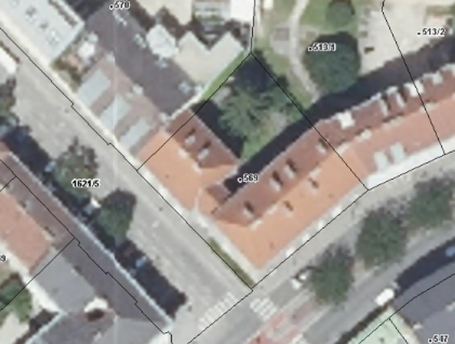 NÄHE BAHNHOF & ZENTRUM