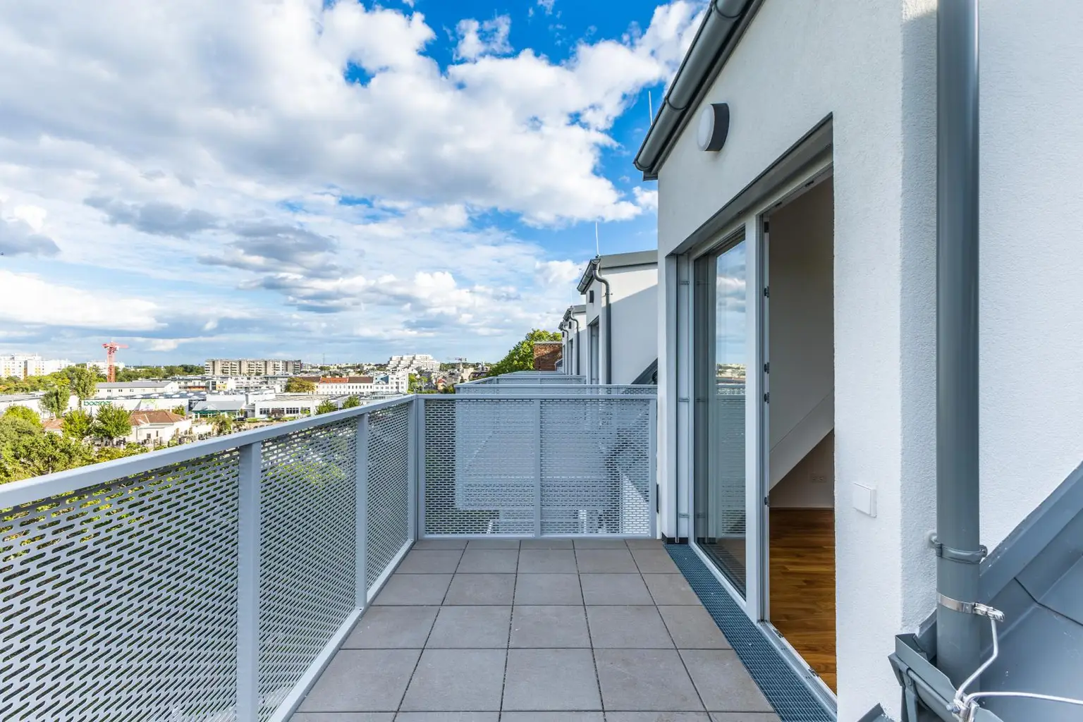 2-Zimmer-Wohnung mit Balkon Richtung Innenhof - inkl. Tiefgaragenstellplatz