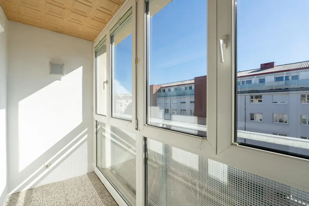 "Wohnträume werden Raum"