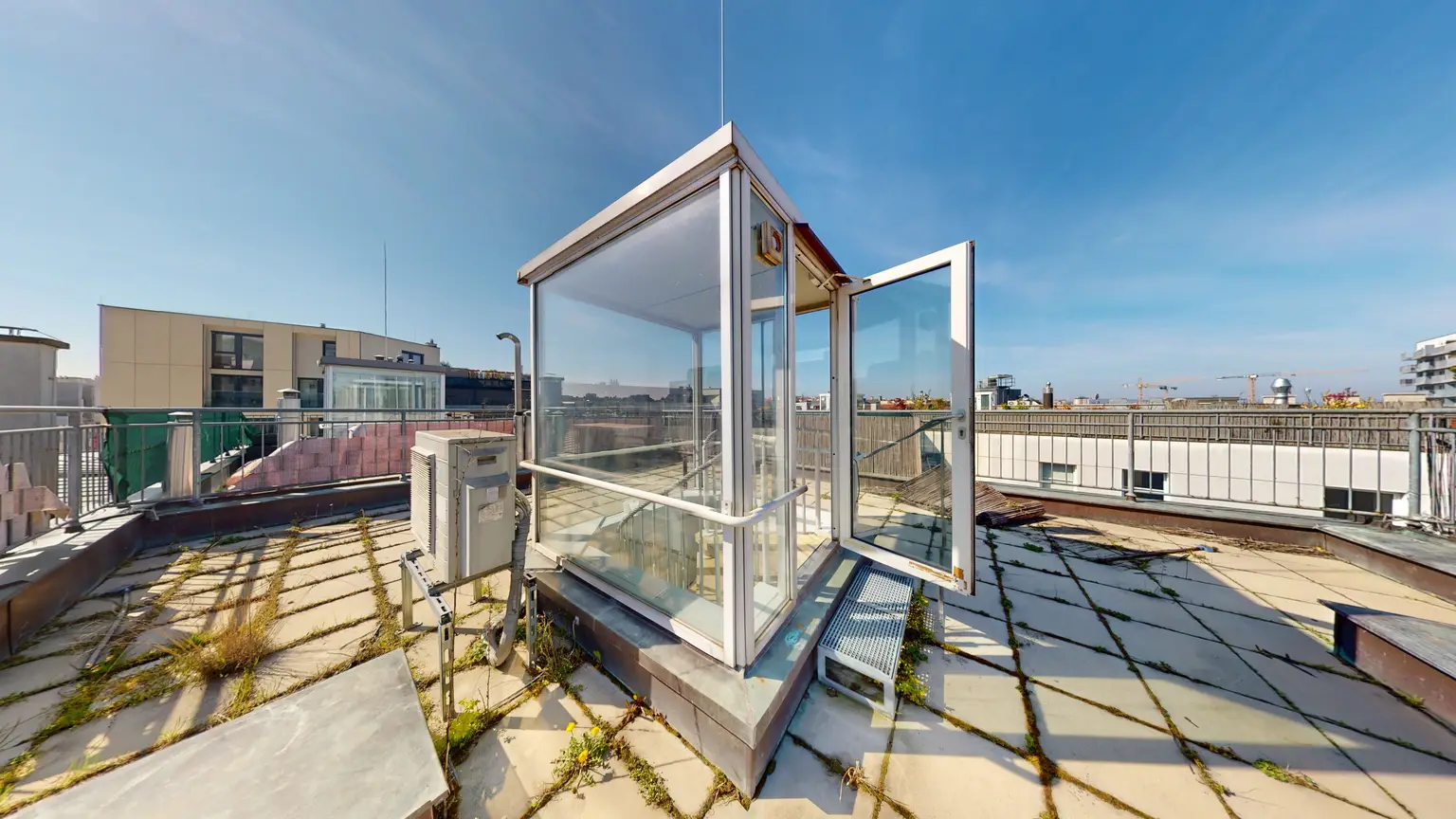 3-Zimmer-Wohnung mit privater Dachterrasse, Klimaanlage und Ruhelage