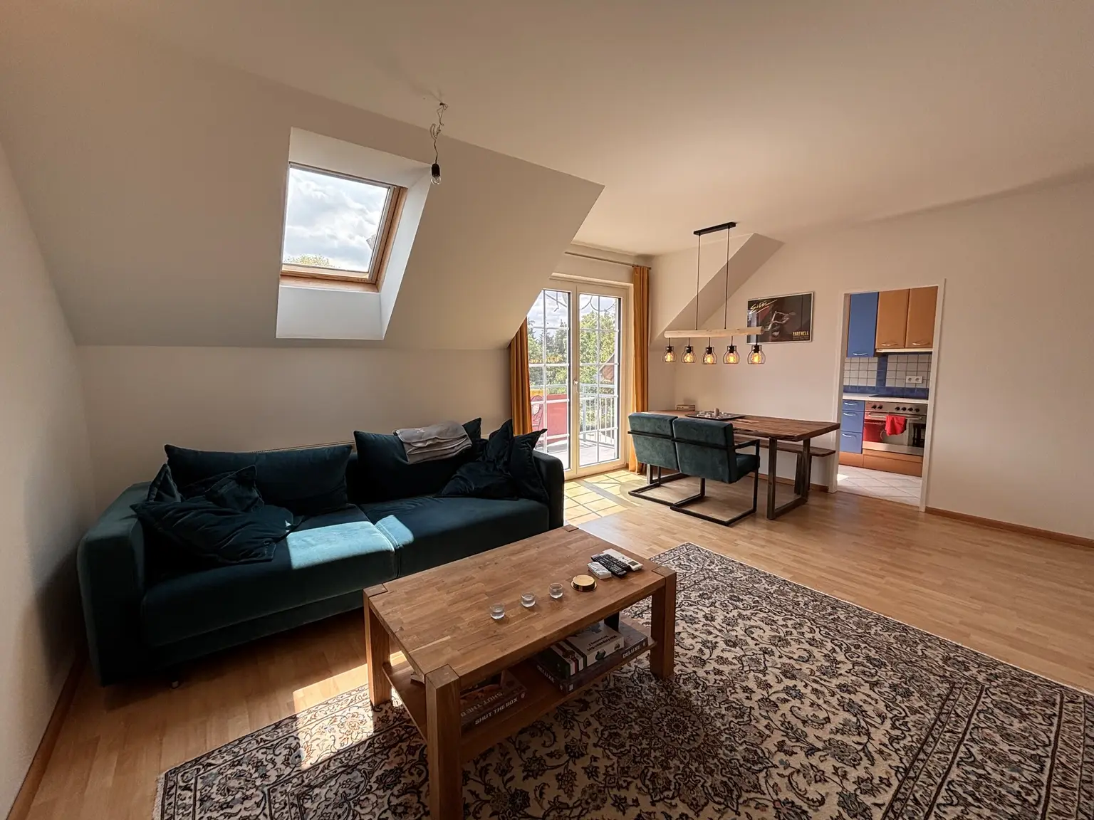 3 Zimmer mit Balkon & Parkplatz
