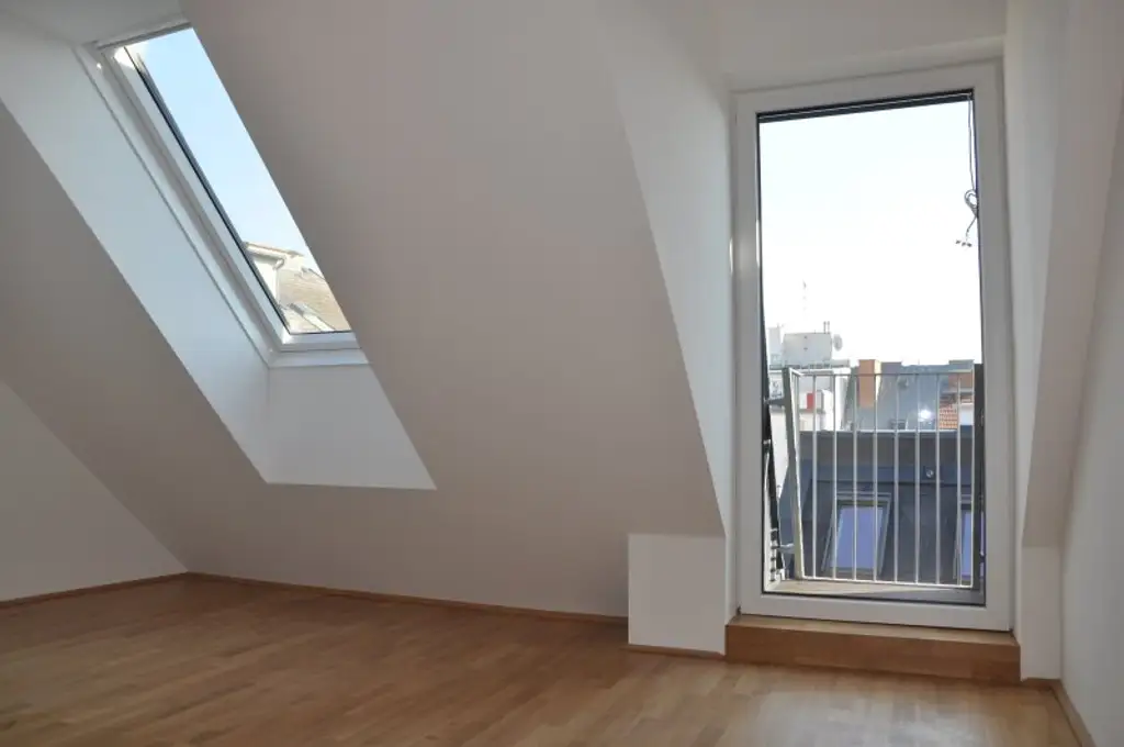 SONNWEND – LIVING! ERSTBEZUG - KÜCHE - KLIMA - BESCHATTUNG - U1 NÄHE!