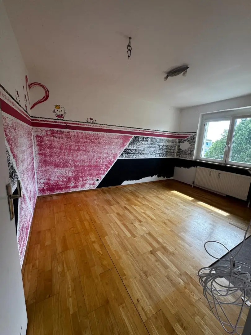 Anleger aufgepasst - Sanierungsbedürftige Wohnung in Leonding