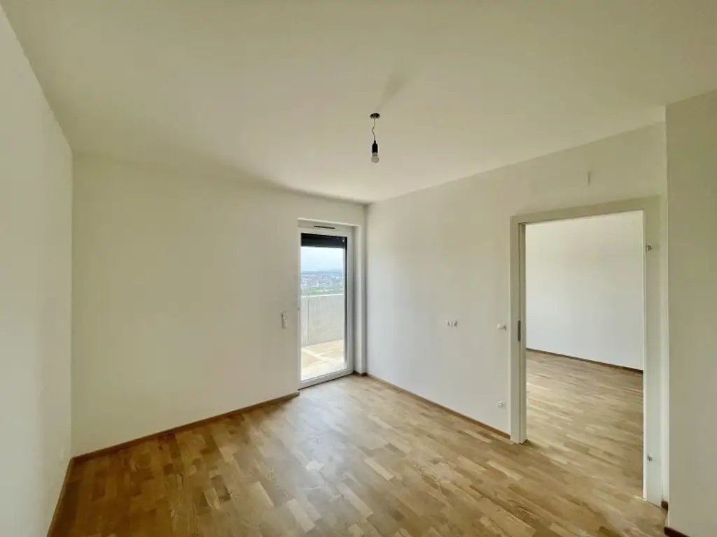 Neubau Erstbezug Moderne Zwei Zimmer Wohnung mit fabelhafter Aussicht
