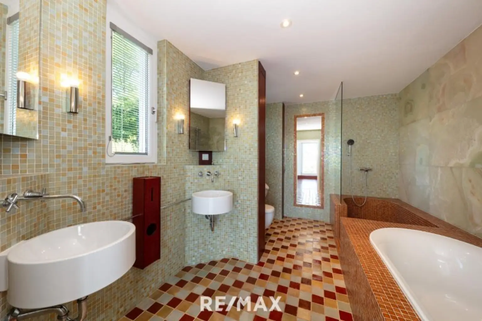 SCHAFBERG | PENTHOUSE | TERRASSEN UND DACHGARTEN | POOL | FERNBLICK