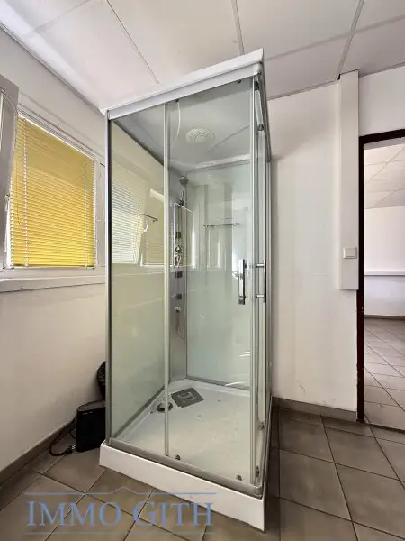 950 m² Lager + 355 m² Büro in 1230 Wien (Talpagasse) zu mieten! – Top-Anbindung, videoüberwacht, flexibel nutzbar