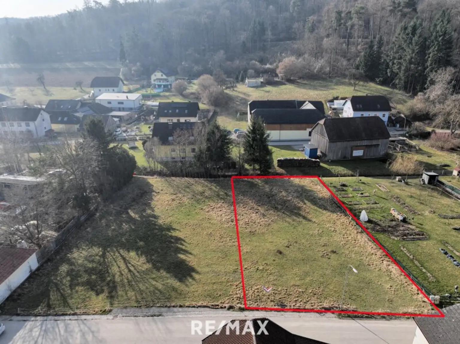 herrliches Grundstück in dörflicher Umgebung