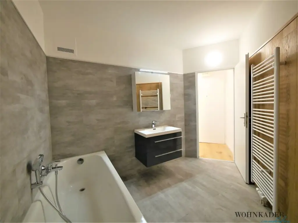 Charmante 2-Zimmer-Wohnung mit Südausrichtung mit eigenem Garagenstellplatz