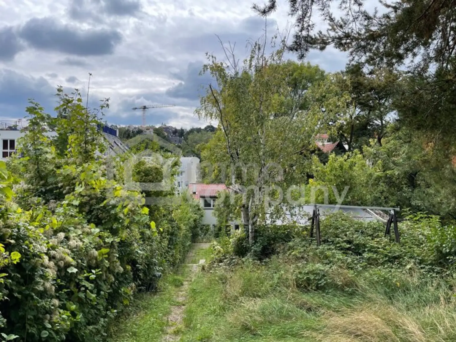 Baugenehmigtes Traumgrundstück in begehrter Döblinger Lage