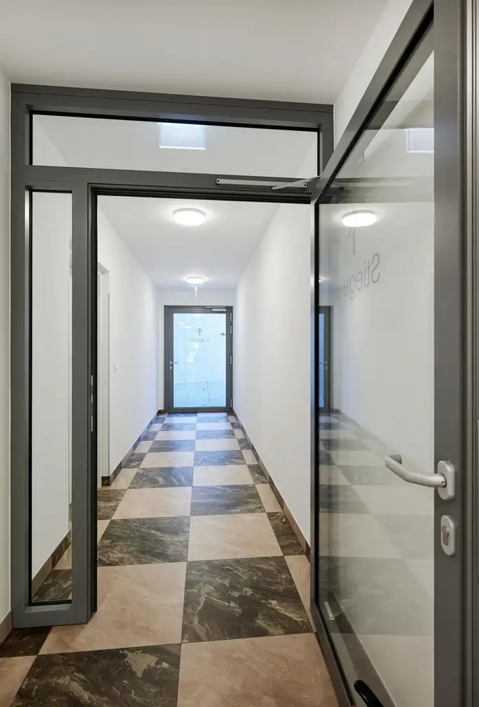 Sonnige 3-Zimmer-Terrassenwohnung in grüner Oase nahe der Donau!
ERSTBEZUG!