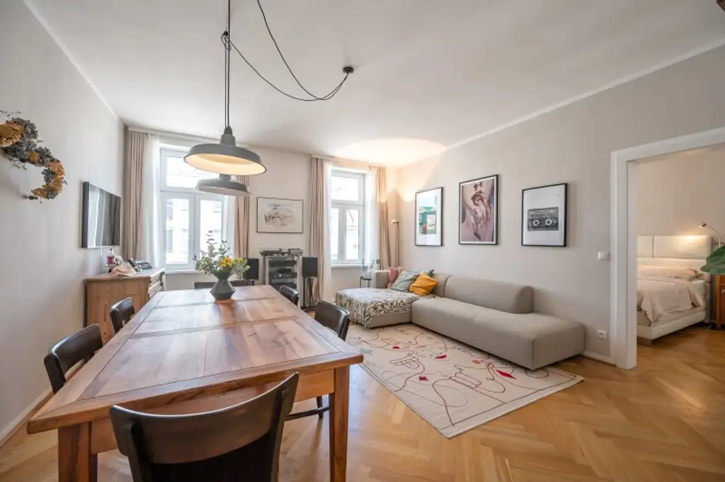 ++NEU++ Fantastische 3-Zimmerwohnung, mit Balkon, viel Licht und Charme!