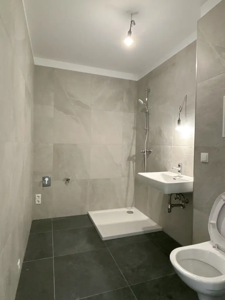 NEUBAUPROJEKT ~ 16 Wohnungen ~ 3 Wohnungen noch Verfügbar ~ 46 - 85m² ~ nahe U2 Aspern ~ ab € 299.000,00