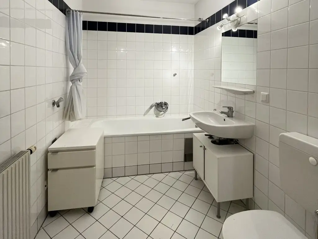 Helle 1-Zimmer-Wohnung nächst AKH, optimale Verkehrsanbindung