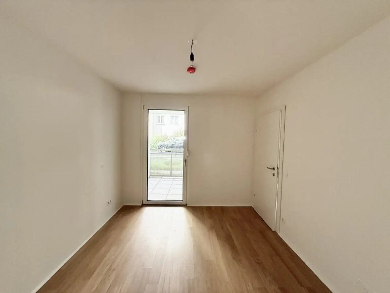 geräumige 2-Zimmer Wohnung in guter Lage - Erstbezug auf Eigengrund + Provisionsfrei!
