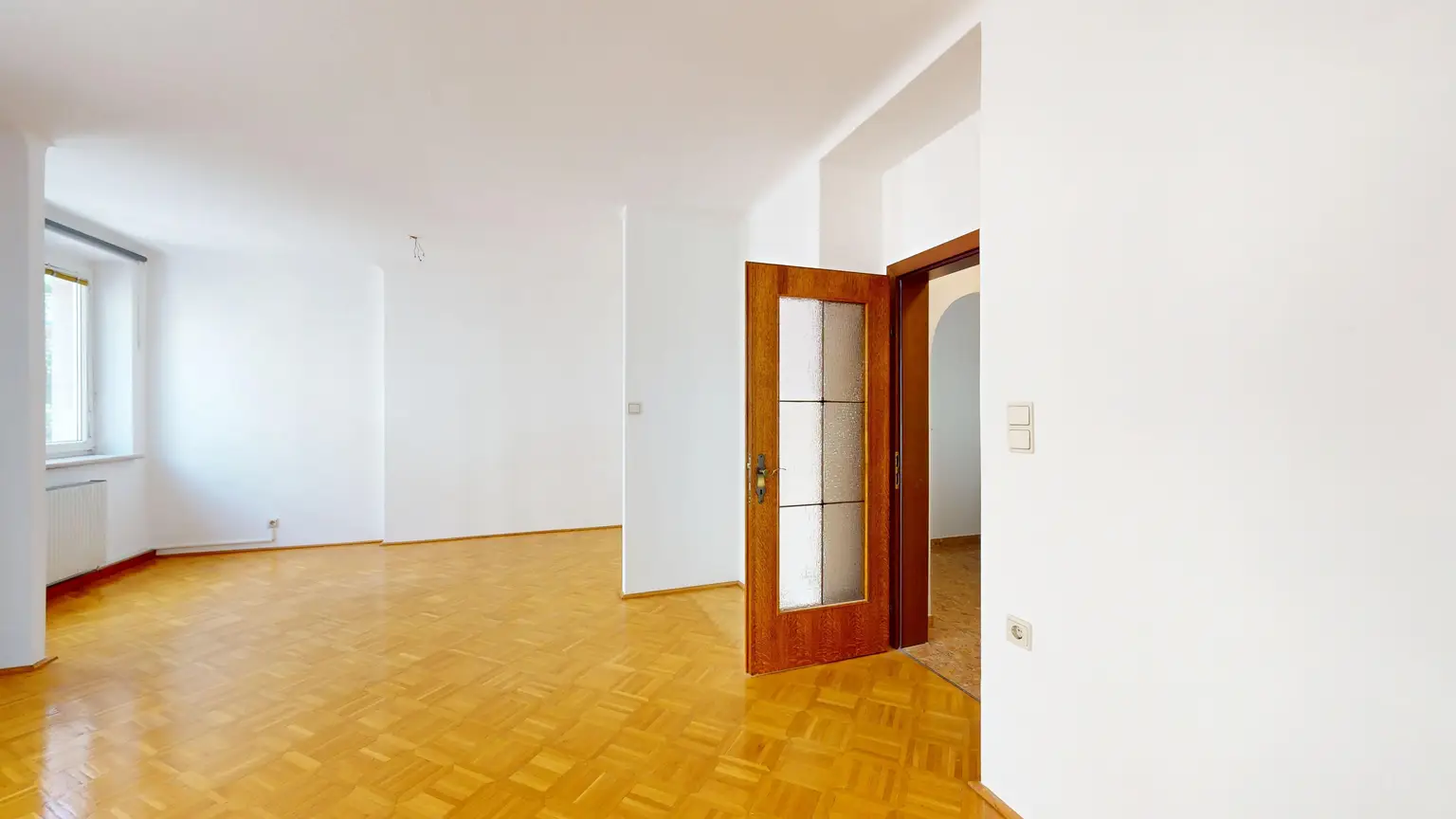 Oelweingasse: Braunhirschenpark - Geräumige 2 Zimmerwohnung - Gute Verkehrsanbindung