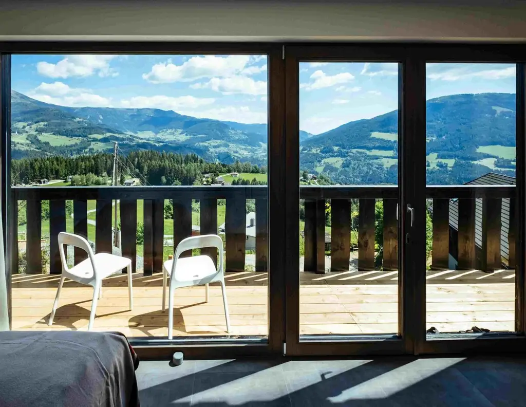Alpines Refugium mit Weitblick - Exklusives Anwesen mit Chalet und vier Tiny Houses in den Kärntner Nockbergen