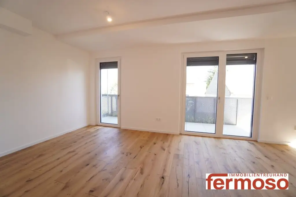 Großzügige 2- Zimmer Balkonwohnung mit optionalem Eigengarten