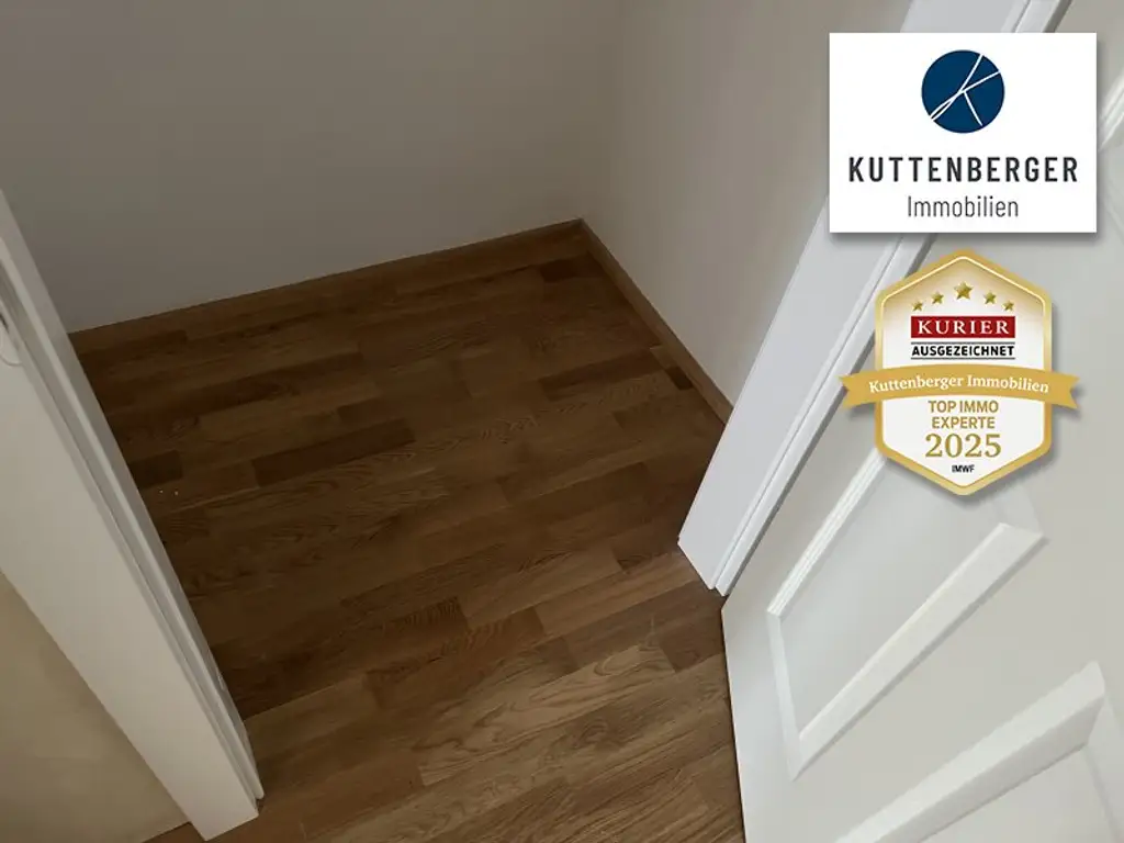 Erstbezug: 3 Zimmer-Altbau im beliebten Reindorfviertel