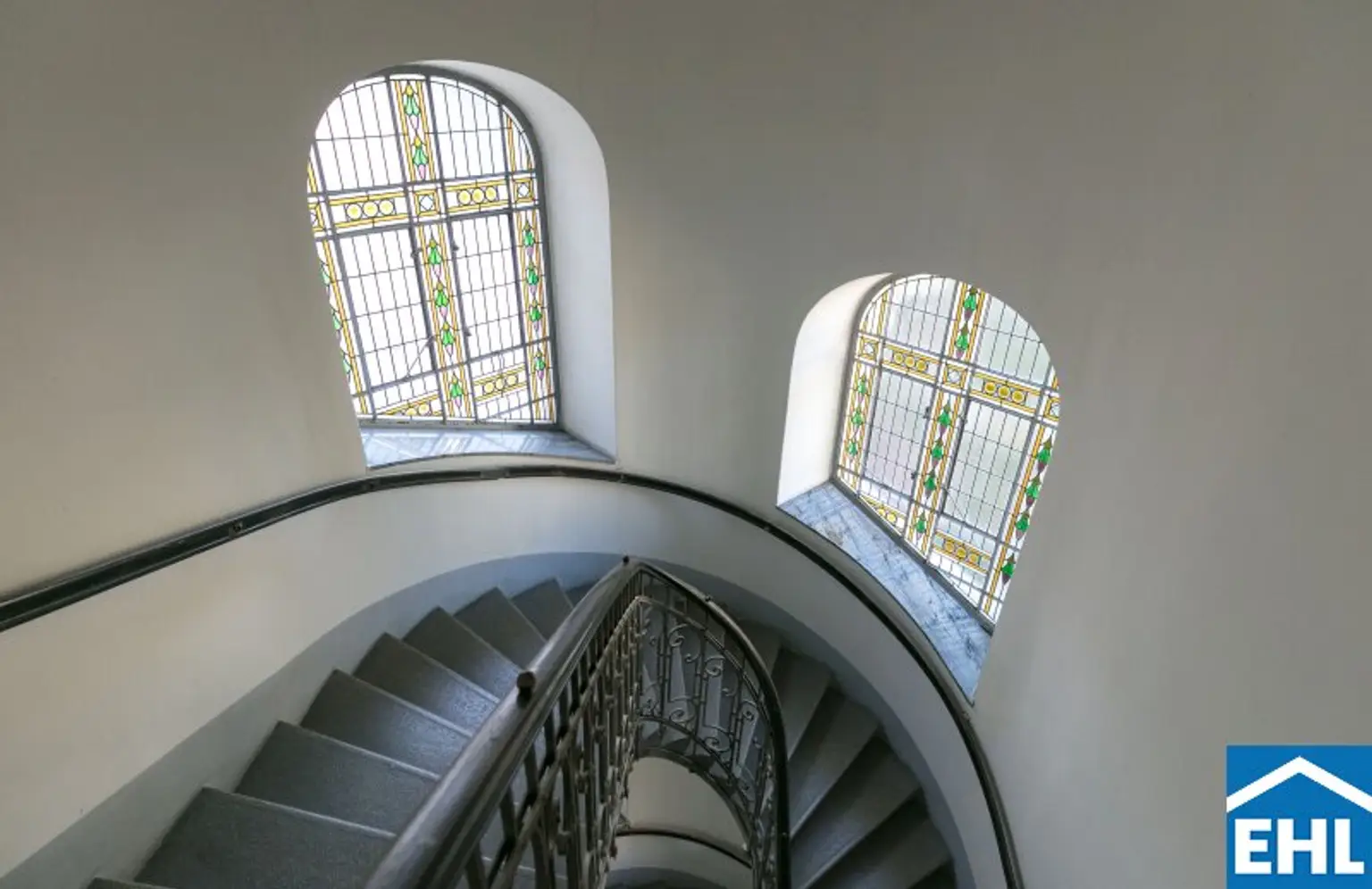 Eckzinshaus mit Potential