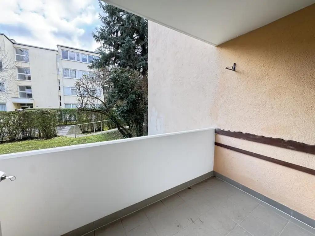 Charmanter Familienhit mit Loggia & viel Potenzial in absoluter Ruhelage von Klosterneuburg