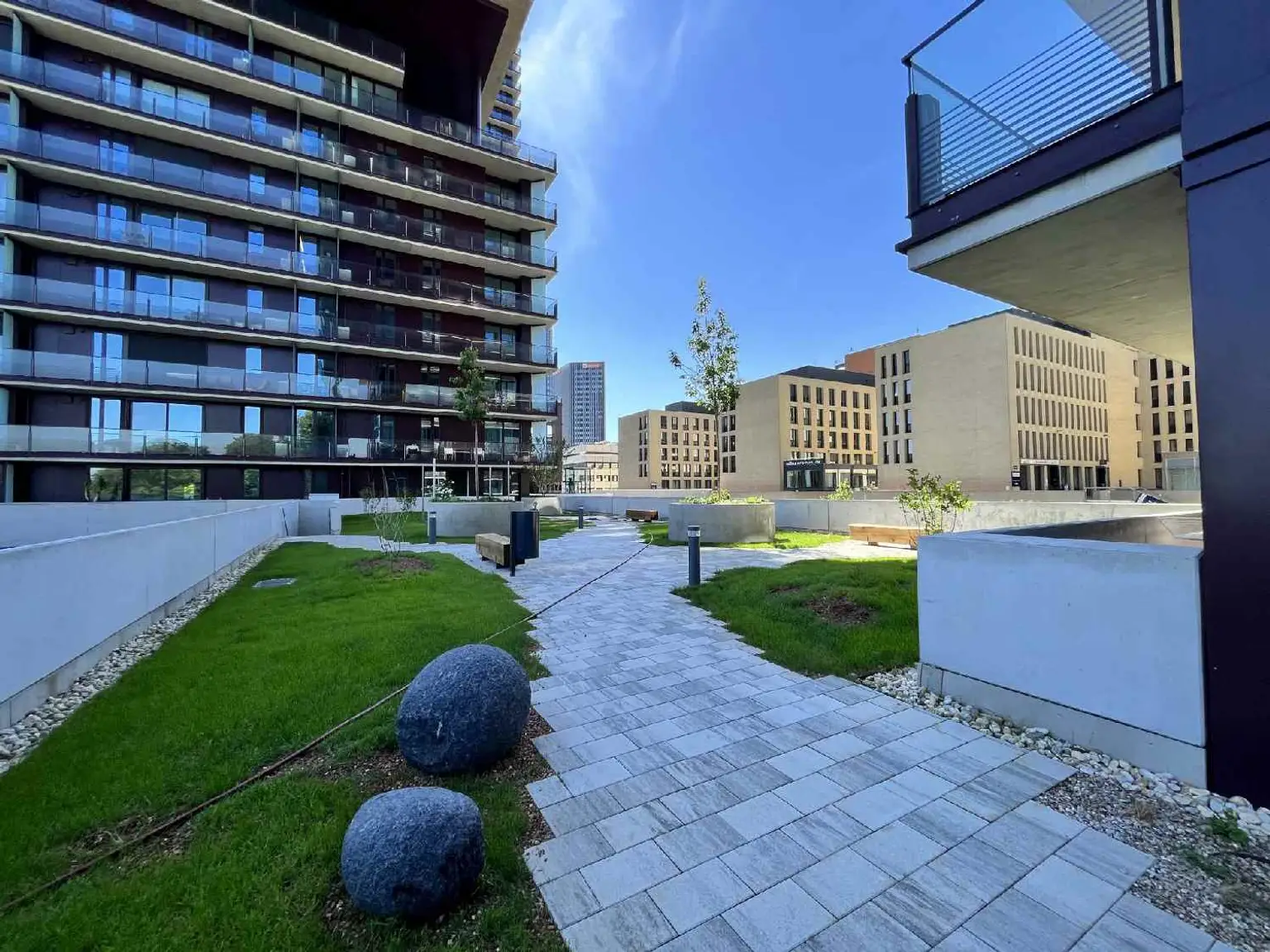 Blick auf die Vienna Skyline - Wohnen im Triiiple Tower