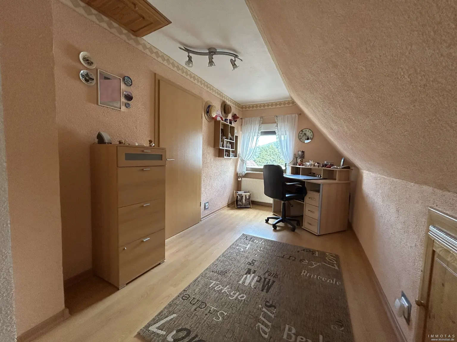 Zimmer 3 DG