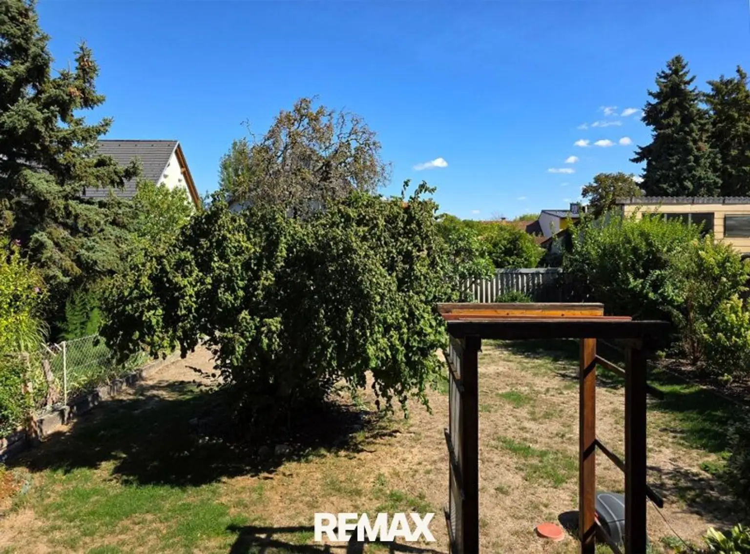 12 EFH 2000 EG Terrassenblick